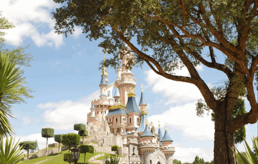 Med tog til magien: Sådan oplever du disneyland paris og frankrigs eventyr med hele familien
